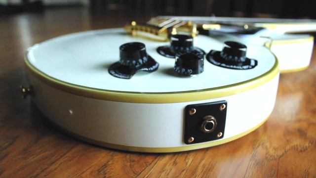 Epiphone Les Paul Custom Pro White смотреть онлайн