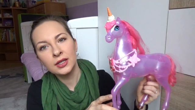 ПОДАРКИ 3Х-ЛЕТНЕМУ РЕБЁНКУ НА ДЕНЬ РОЖДЕНИЯ. ЧТО ПОДАРИЛИ ЭММЕ смотреть онлайн