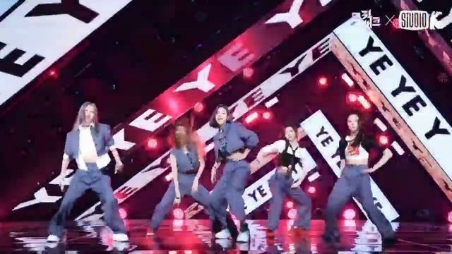 Every time ITZY Ryujin changed the 'WANNABE' choreography смотреть онлайн