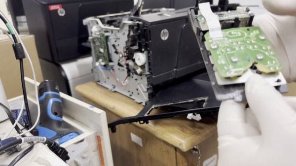 Replacing Control Panel Display | LaserJet Pro 400 M401a