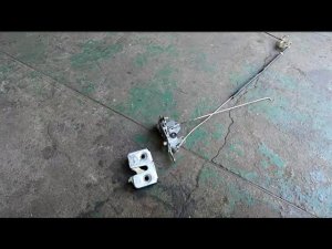 УАЗ Патриот. Заклинил замок двери.