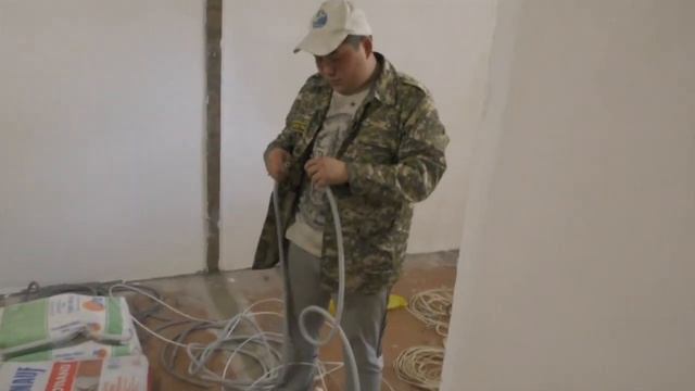 Электропроводка в доме своими руками. Часть 1 | Чайники в Деревне смотреть онлайн