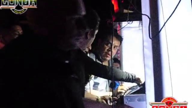 LA CONGA EN EL 7 TRAIN THEATER QUEENS NY 2011 смотреть онлайн