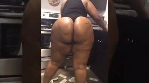 Strippers Make That Big Booty Twerk - Twerk Fantasy!