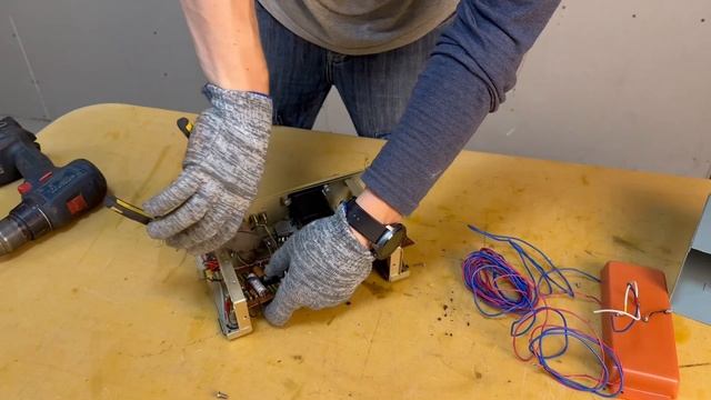 В разборе интересный прибор из Германии.