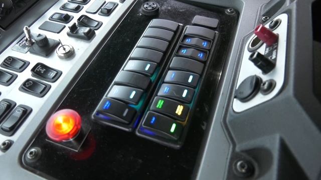 Service Shack Ep. 14 - How To Operate A Heil DuraPack Rapid Rail Automated Side Load Garbage Truck смотреть онлайн