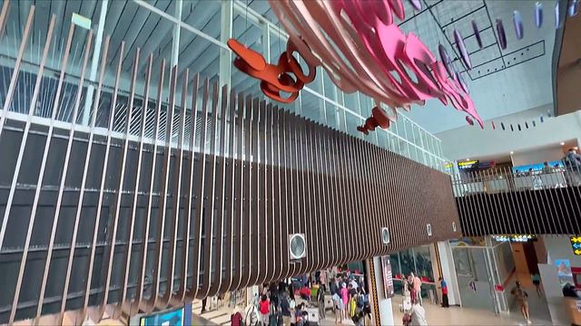 LANDED at KOMODO INTERNATIONAL LBJ AIRPORT by BATIK AIR @ LABUAN BAJO NTT Indonesia 🇮🇩 смотреть онлайн