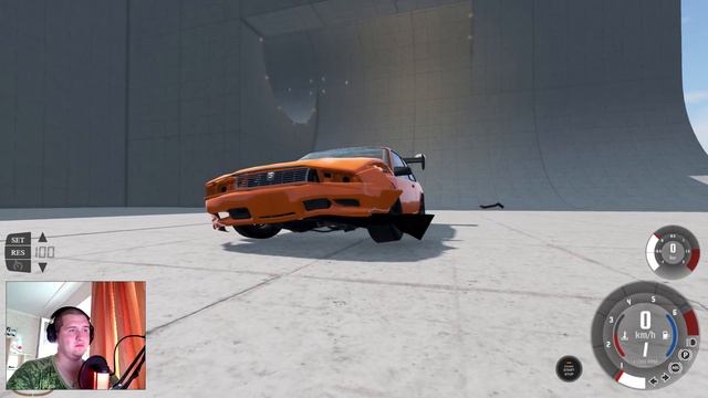 Ну почтииии Track Mania. Нашли один из лучших автомобилей кто может это пройти! BeamNG.drive! смотреть онлайн