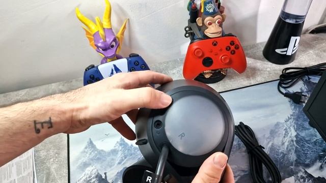 UNBOXING: Caixa de som gamer Logitech G560 com RGB LIGHTSYNC | Som de qualidade e com estilo смотреть онлайн