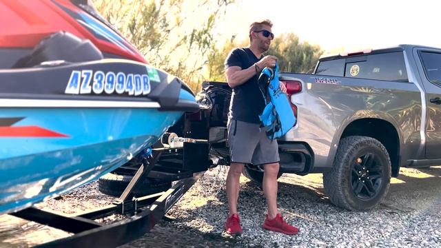 Review - Jettribe UR-20 Comp Jet Ski Life Vest смотреть онлайн