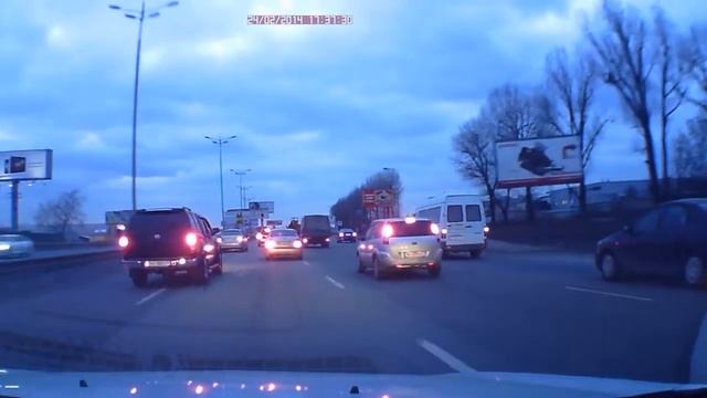 Как не нужно ездить при сужении дороги смотреть онлайн