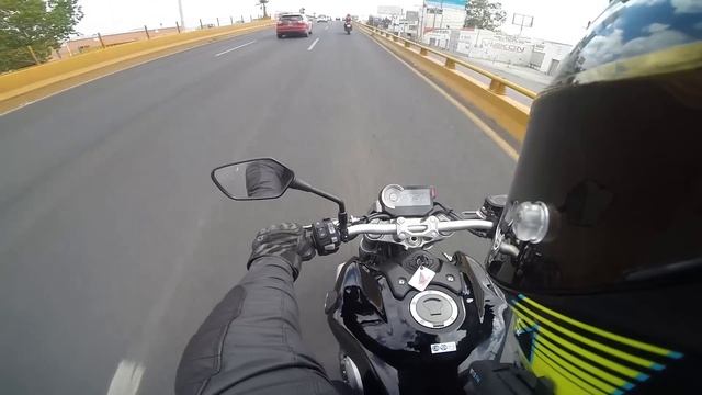ESTRENANDO LA NUEVA HONDA CB 1000R | BLITZ RIDER смотреть онлайн