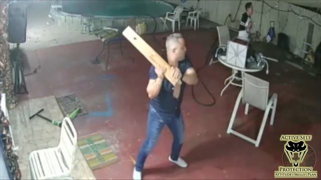 Home Invaders Stopped by Armed Home Owner | Active Self Protection смотреть онлайн