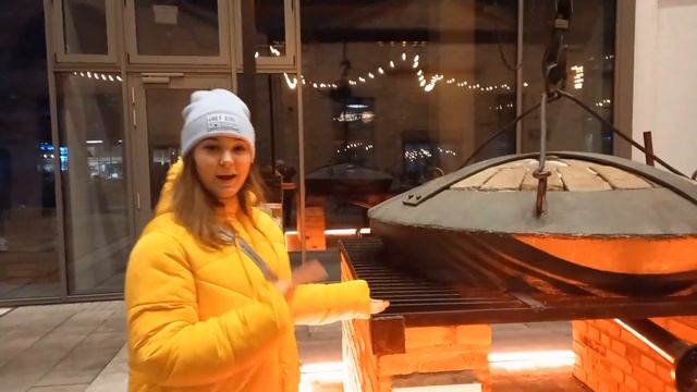 Где поесть в Варшаве. Рынки еды. Fabryka Norblina. Hala Koszyki. Лучшие фудкорты Варшавы.