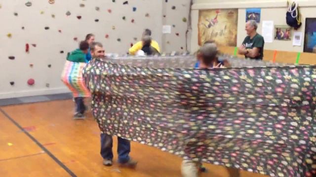 Lycra Tube Madness смотреть онлайн