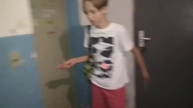 Лайфхаки на зоне|Как сделать чтобы вас не опускали и не заставляли чистить парашу смотреть онлайн