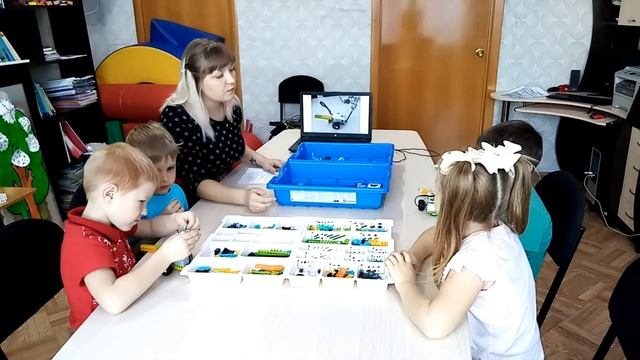 Занятие по робототехники в подготовительной группе "Робот Майло - агротехник" смотреть онлайн