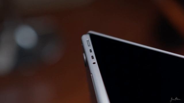 Apple 14" M1 Macbook Pro ⏐First Impressions смотреть онлайн