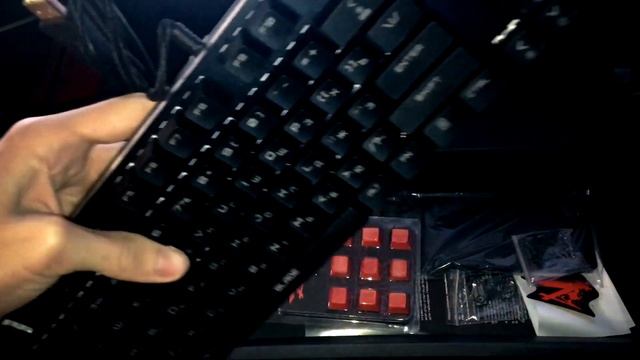 OKLIK 920G VS ZET BLADE | СРАВНЕНИЕ МЕХАНИЧЕСКИХ КЛАВИАТУР ЗА 4000 !?? смотреть онлайн