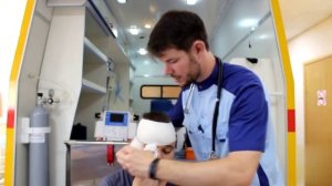 Наложение повязки на два глаза