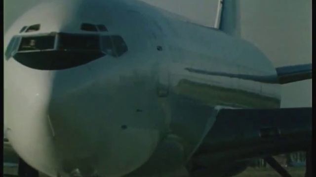 Air France Boeing 707-328B F-BLCA "Château de Sully" at Moscow Sheremetyevo Airport, 1980 смотреть онлайн