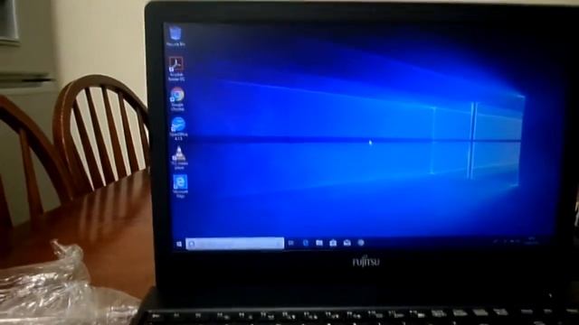 Fujitsu AH555 uploade by 007rickie смотреть онлайн
