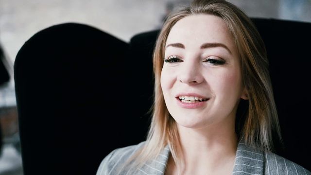 Яна Бендерская [Визитка] смотреть онлайн