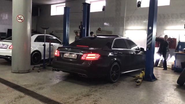 В стиле E63 Amg.  Mercedes E250. Wheels R19