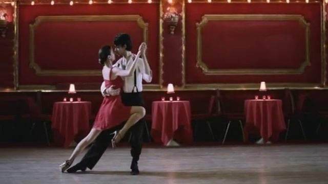 Channel Four Tango Commercial with Amir & Jenny смотреть онлайн