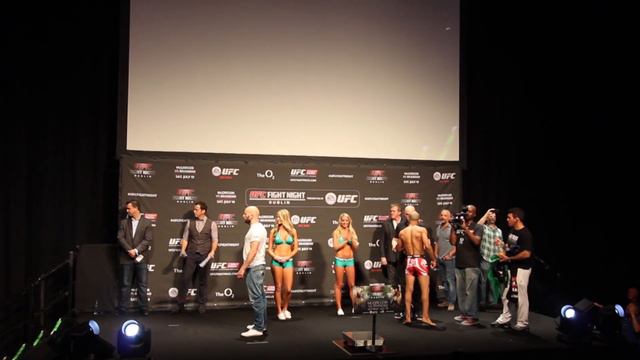 UFC Dublin: Gunnar Nelson og Zak Cummings vigtun смотреть онлайн