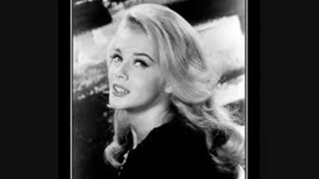 Lee Hazlewood & Ann-Margret - You turn my head around смотреть онлайн