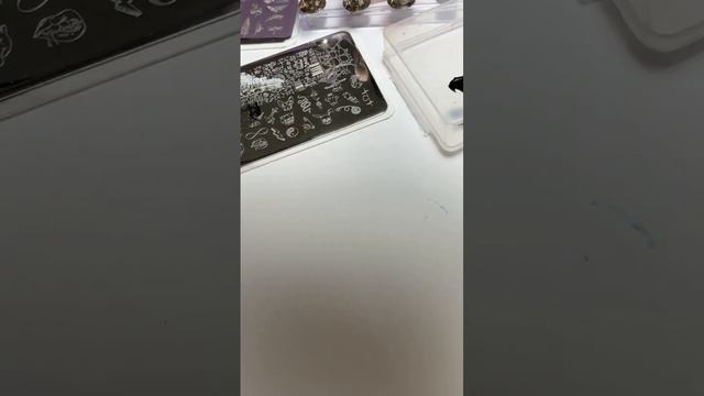 Дизайны в стиле минимализм. Мастер-класс Екатерины Мирошниченко смотреть онлайн