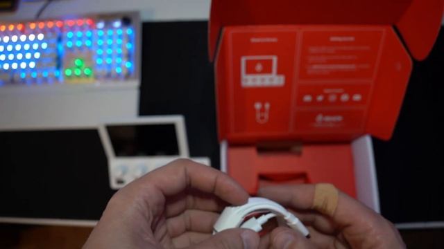 Beacn Mix Create - Unboxing смотреть онлайн