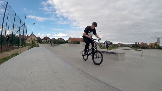Mik Penar 2016 Flatland BMX Edit смотреть онлайн