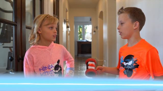 Escape the Witch Babysitter! Turbo Bot Team-up with Ninja Kidz Twins! смотреть онлайн