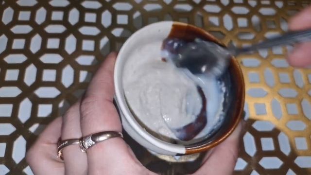 Отбеливает Пигментные Пятна, Выравнивает цвет лица, Освежает и Подтягивает морщины! смотреть онлайн