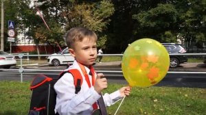 ВЛОГ: 1 класс, первая линейка, здравствуй школа, первые впечатления ребёнка