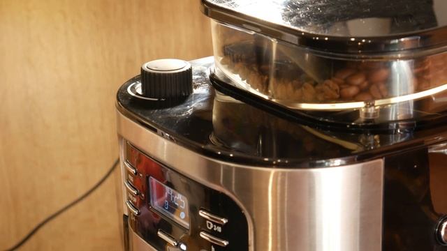 Nasz ekspres przelewowy do kawy. Idealny do kawy ziarnistej i mielonej. Automatyczne wł/wyłączanie. смотреть онлайн