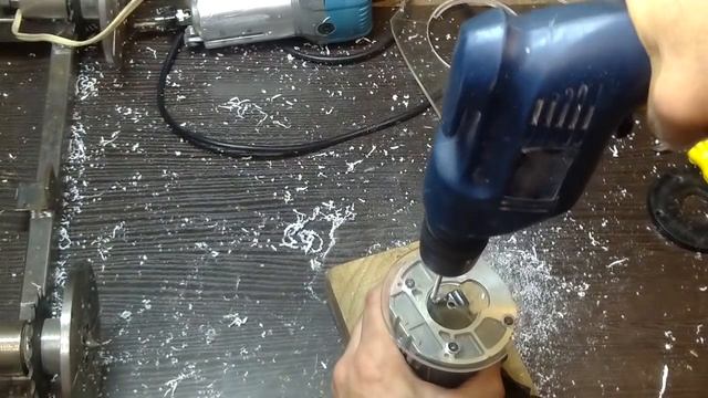 Интересное приспособление для фрезера. смотреть онлайн