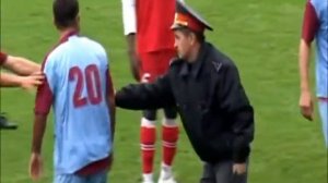Football Fight !!! Футболист ударил судью !!!