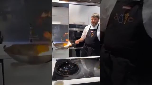 Готовим голубцы с лисичками | Цех смотреть онлайн