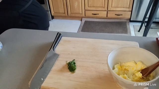 #foodie COMPOUND BUTTER Homemade W/ Roasted Garlic + Basil + Lemon Zest #cooking #butter #foodlover