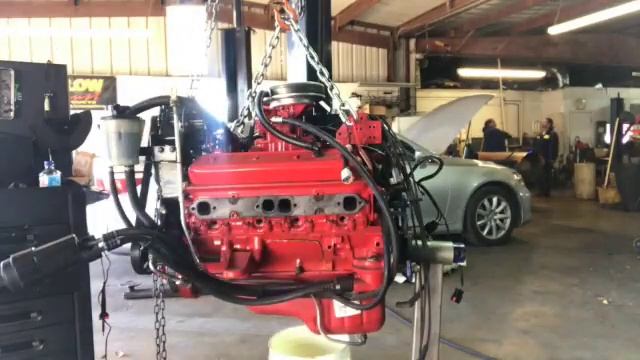 Replacing 350 boat motor смотреть онлайн