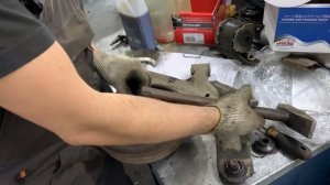 Ремонт задних тормозом Ниссан Ноут.