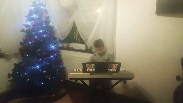 DZISIAJ W BETLEJEM KEYBOARD YAMAHA PSR E323 смотреть онлайн