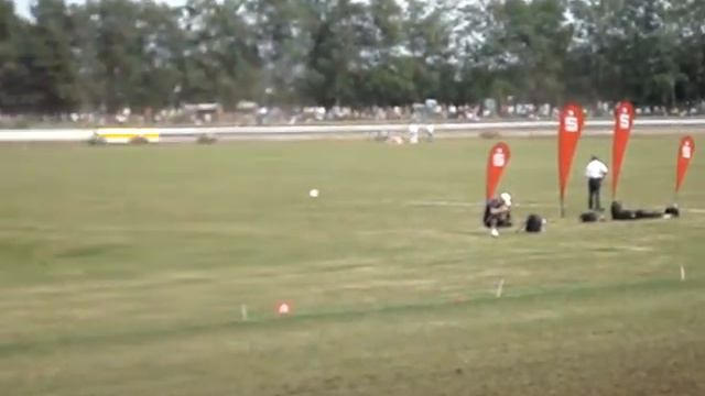 Bielefeld 4th race.MPG смотреть онлайн