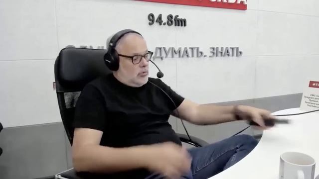 Почему в западной экономической модели мы всегда отстающие. Михаил Хазин смотреть онлайн