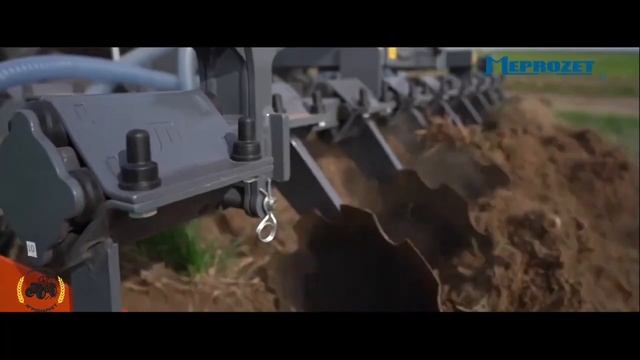 Ассенизационная машина Meprozet в сочетании с аппликатором Mandam смотреть онлайн