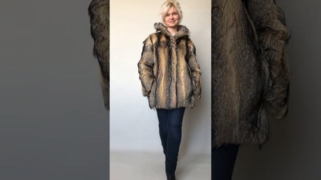 Полушубок женский из меха волка купить за 7500 ₽ в интернет- комиссионке furprice.ru р.46-48 /11669 смотреть онлайн