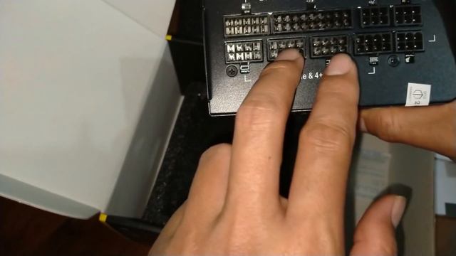 SFX Corsair SF750 80+ Platinum Unboxing смотреть онлайн